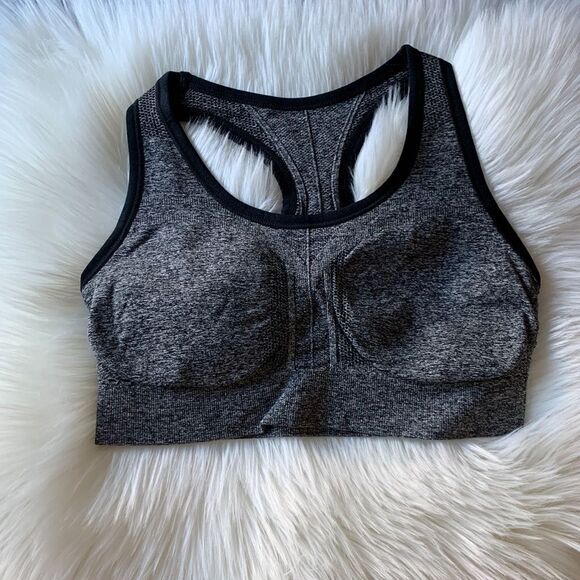 Women’s Sports Bra Size Small - Picture 1 of 3